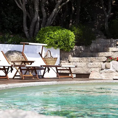 Villa Roccia Smeralda *